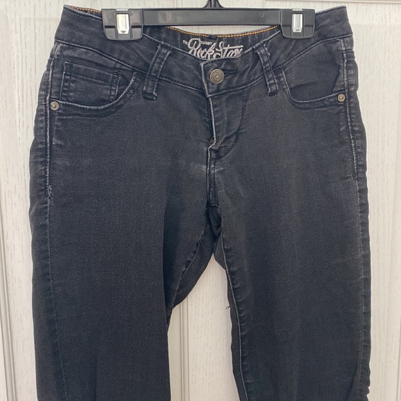 Old Navy Rockstar low-rise skinny jeans - Picture 3 of 3